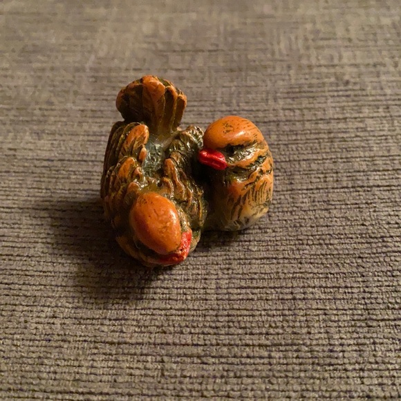 Nuzzling Cardinals Resin Mini Figurine Made in Taiwan TT-71